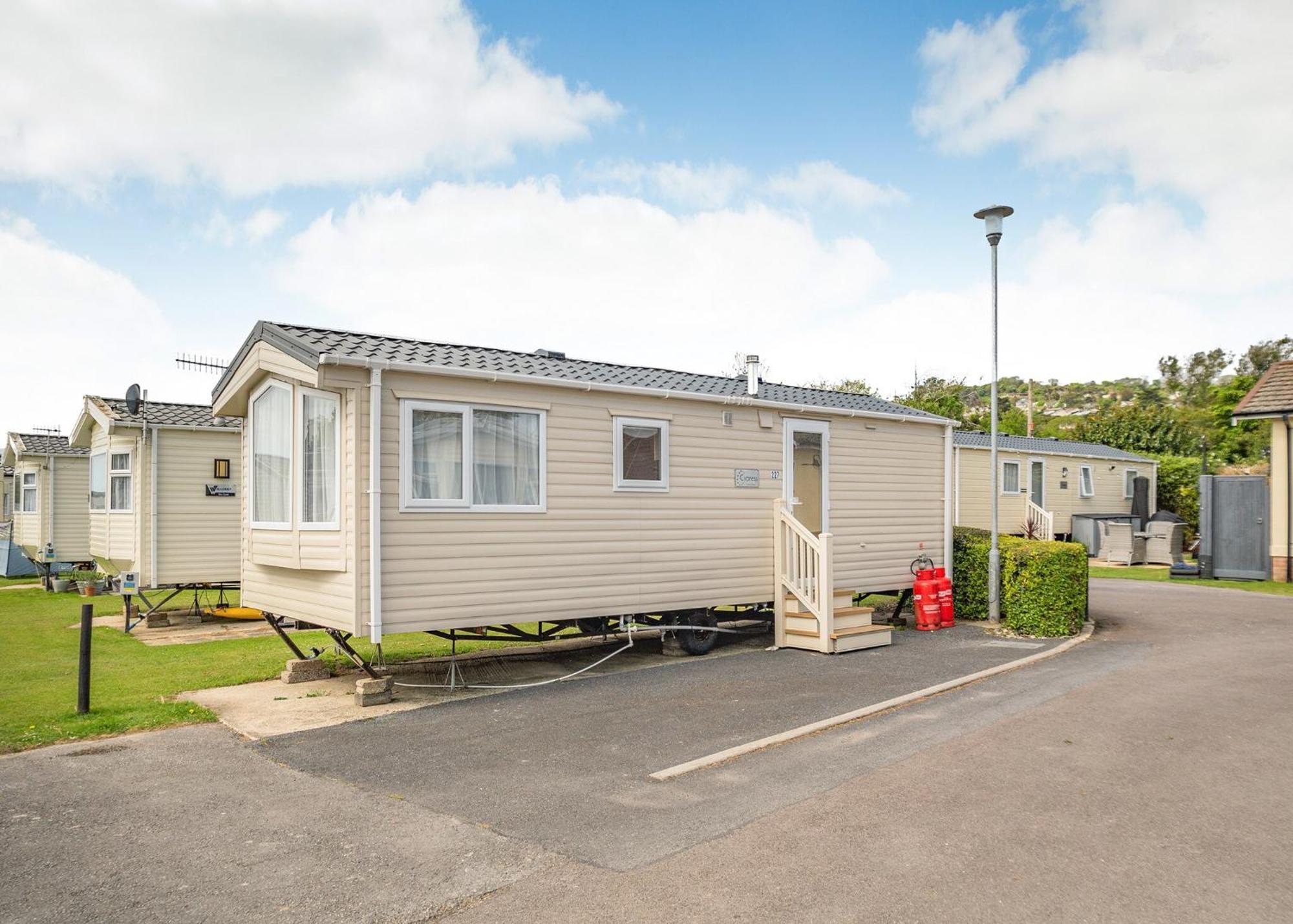 Seadown Park Hotel Charmouth Exterior photo